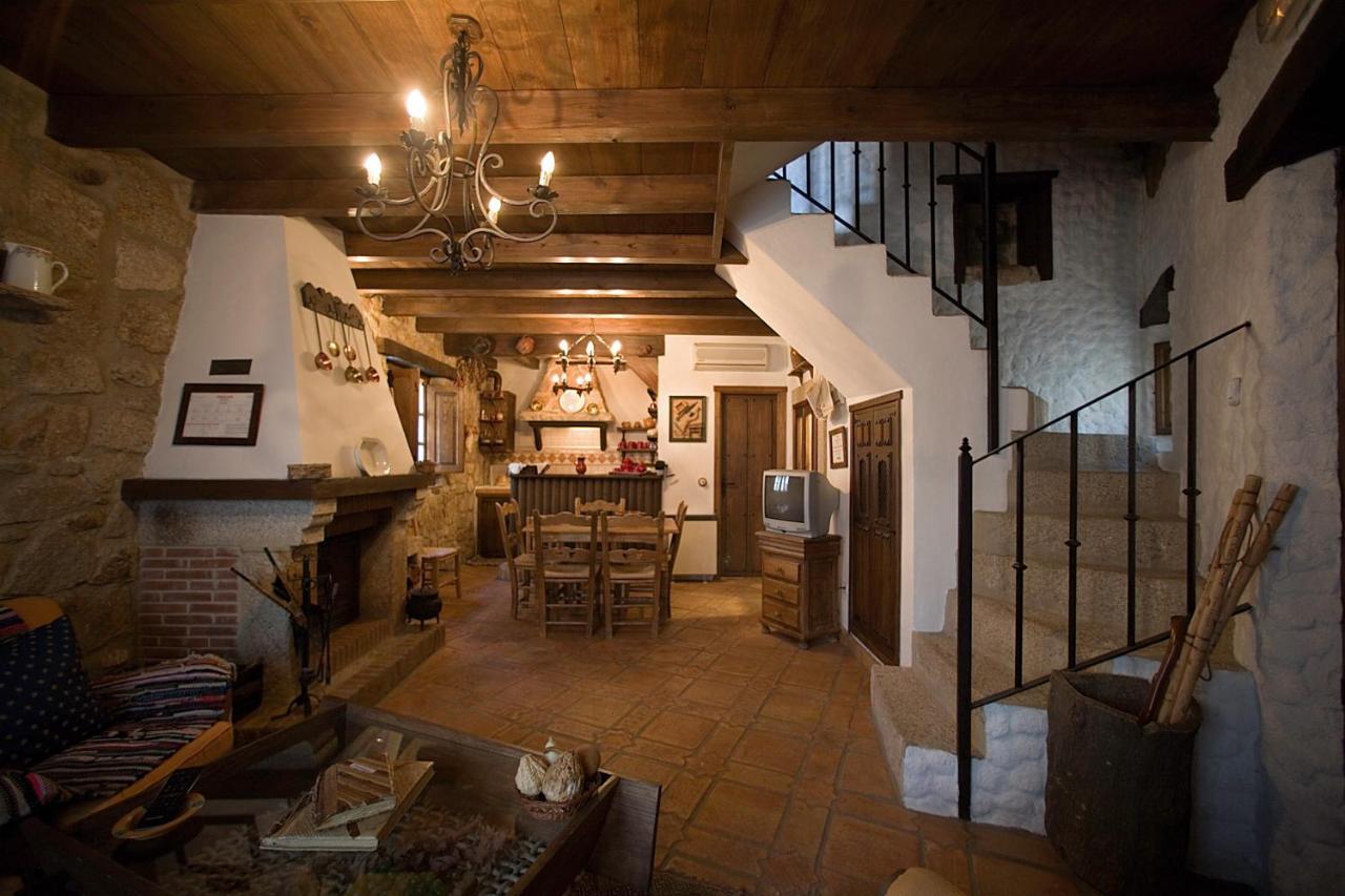 Casa Rural Margarita I Montánchez Екстериор снимка